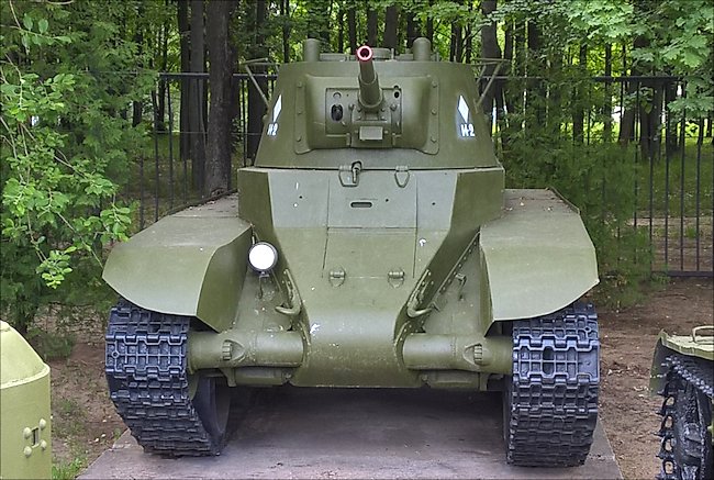 Restored Soviet WW2 BT-7 m1937 fast Tank