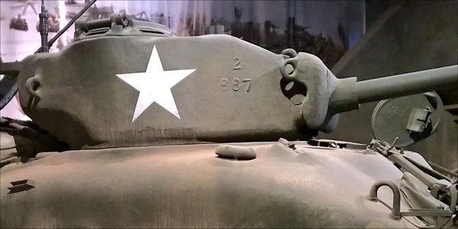 Sherman M4A1 76mm Tank