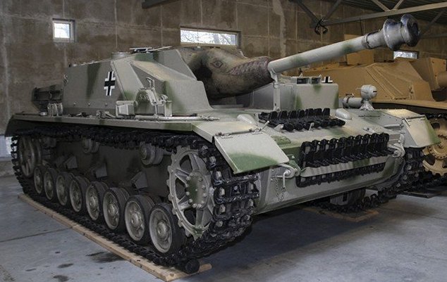 Surviving German StuG IV Sturmgeschütz Tank Destroyer Sd.Kfz.142