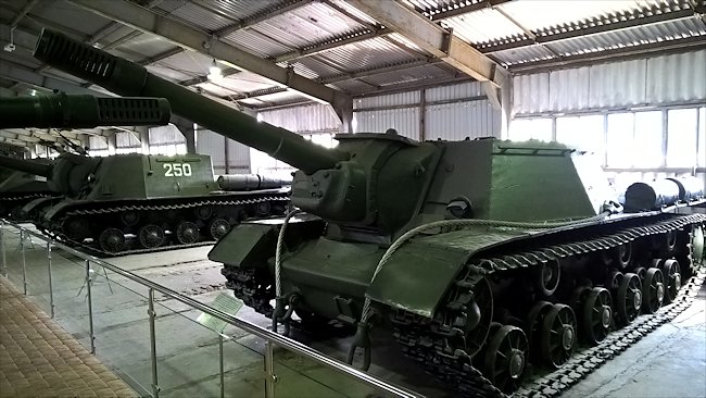 Surviving SU-152 Heavy Self Propelled Howitzer at Kubinka Tank Museum