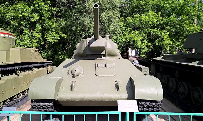 Preserved Russian Soviet WW2 T34/76 Medium Tank