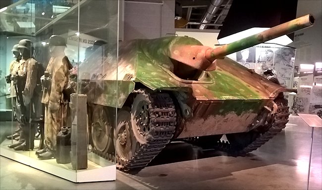 rebuilt Jagdpanzer 38(t) Hetzer G-13 tank destroyer
